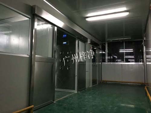 自動(dòng)感應(yīng)門風(fēng)淋室構(gòu)造特點(diǎn) 自動(dòng)感應(yīng)門風(fēng)淋室構(gòu)造特點(diǎn)